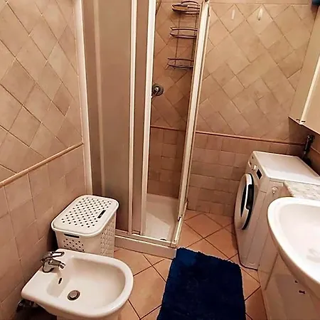 Near The Metro. 3* טורינו